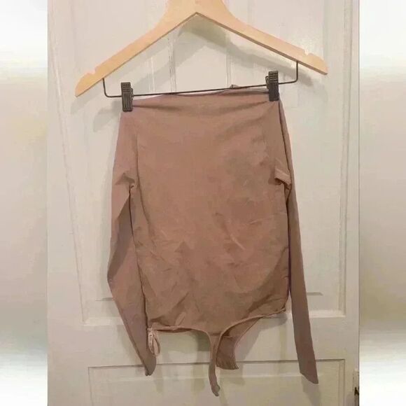 Skims Essential Crew Neck Long Sleeve Brown Bodysuit Size Small Medium S-M - Picture 6 of 6